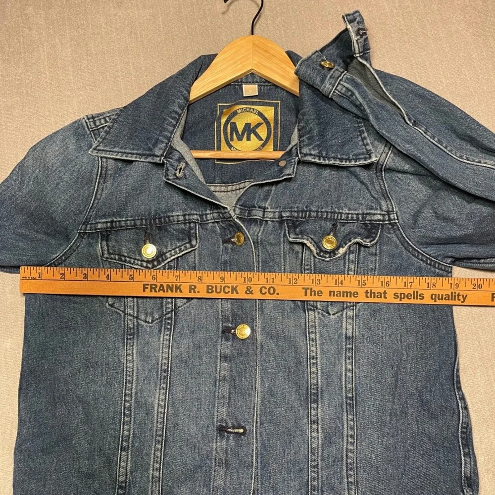 Michael Kors MK Denim Jacket Womens Medium Blue Gold‎ Logo Button Trucker Style
